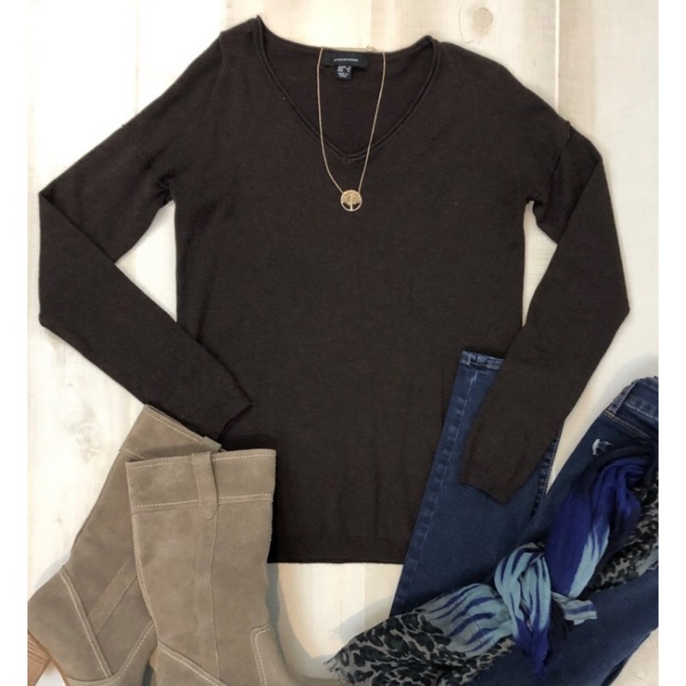 Atmosphere Light Sweater